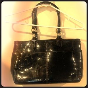 🖤Black COACH purse, perfect size, cute 💘